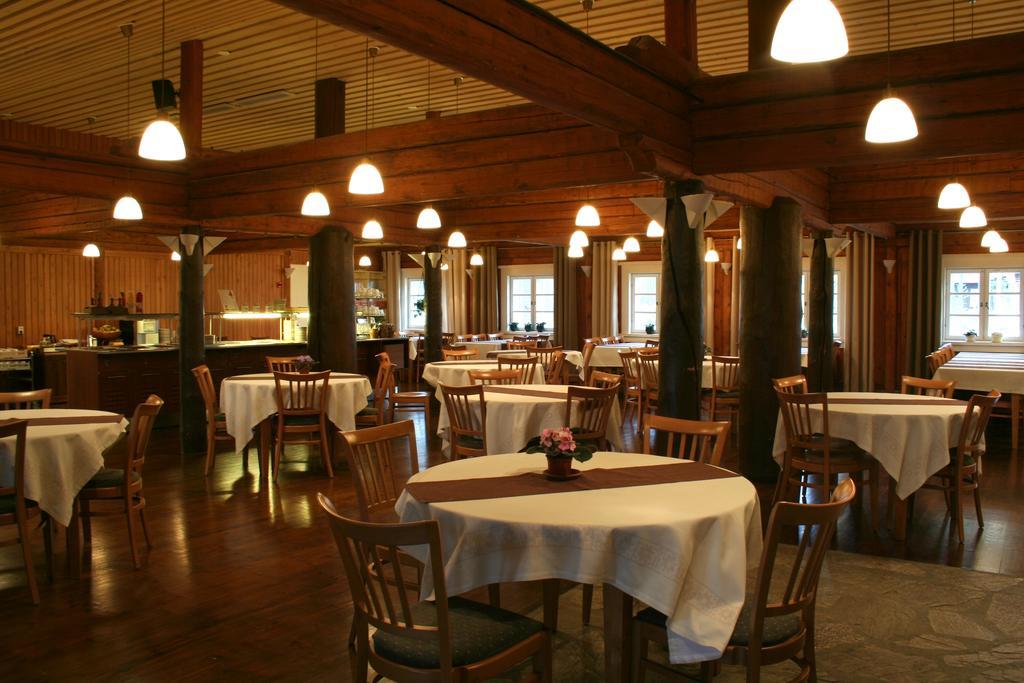 KettulanmäkiMetsaekartano Outdoor Centre公寓式酒店 外观 照片