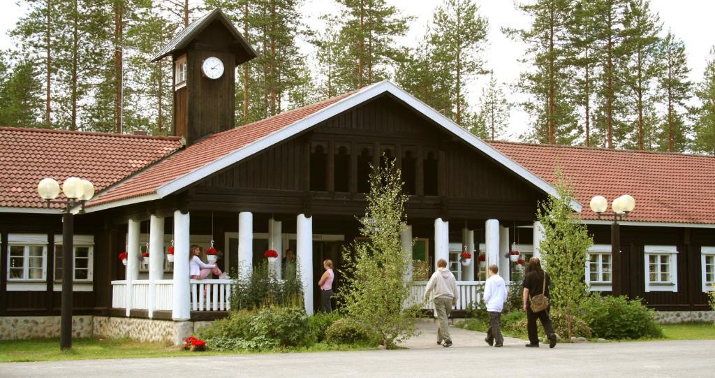 KettulanmäkiMetsaekartano Outdoor Centre公寓式酒店 外观 照片